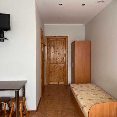 Pokoje Goscinne R10 Rewa Extérieur photo