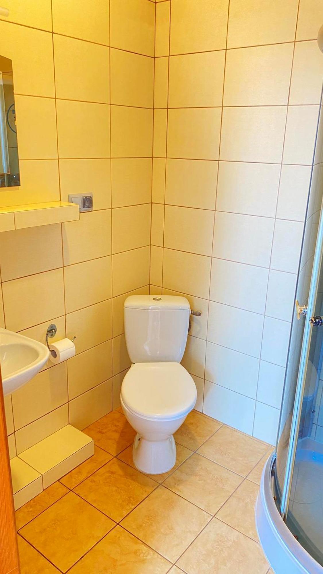 Pokoje Goscinne R10 Rewa Extérieur photo